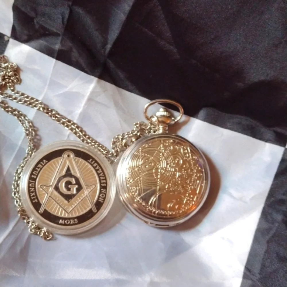 Masonic Silver New Quartz Mens Pocket Watch